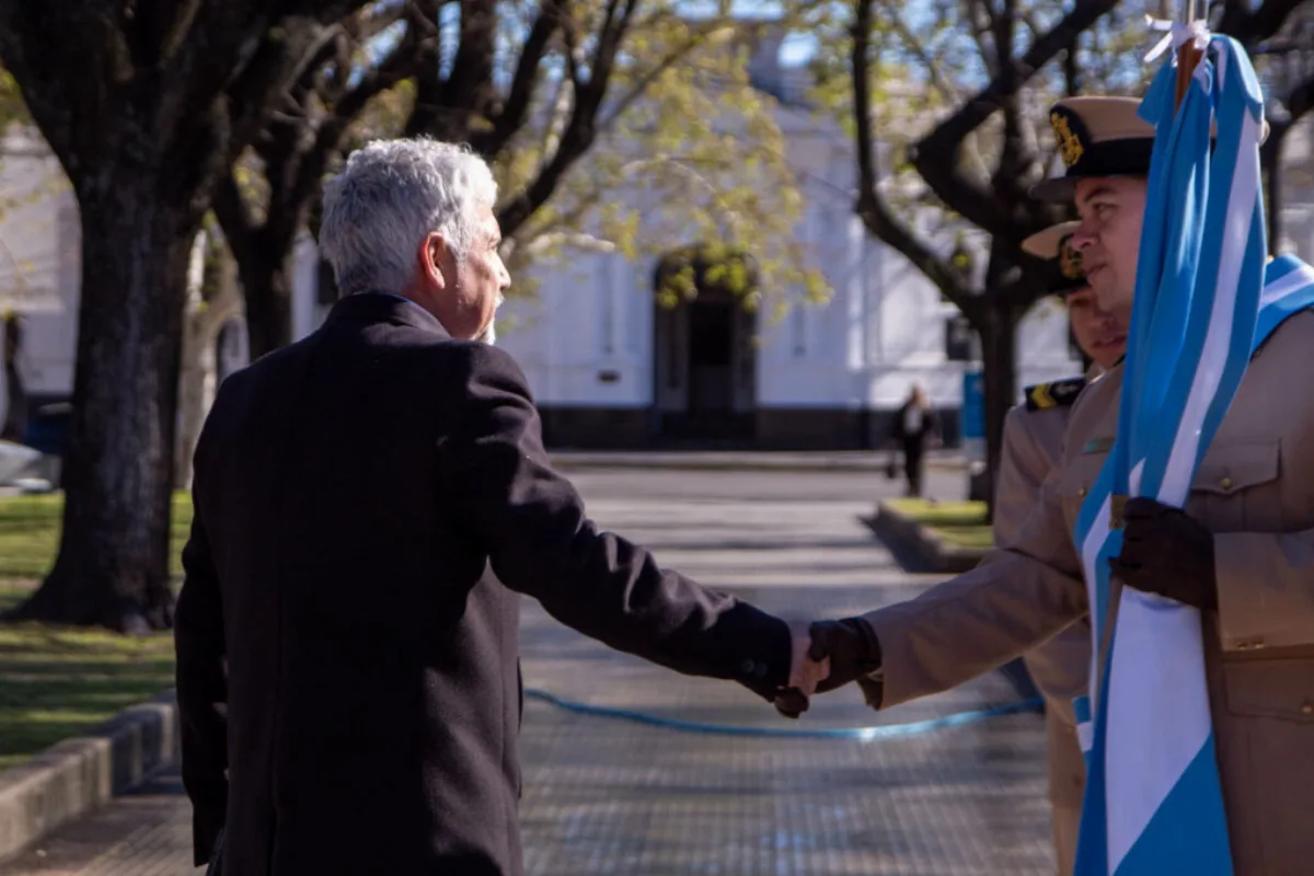 Villa Constitución conmemoró el Día del Maestro con acto en Plaza Central y CEF N° 26